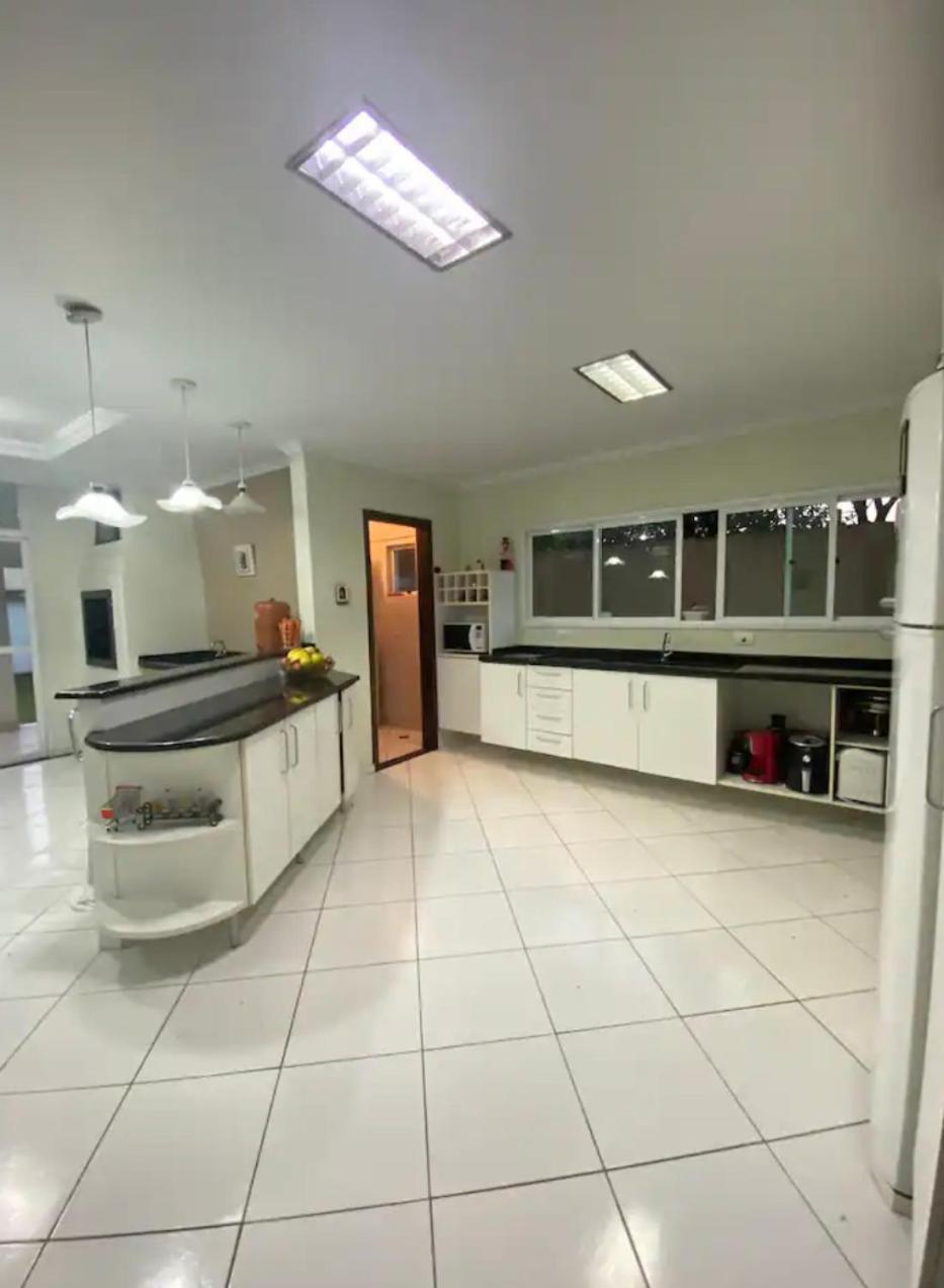 Sobrado Espacoso Em Santa Felicidade Curitiba Ngoại thất bức ảnh