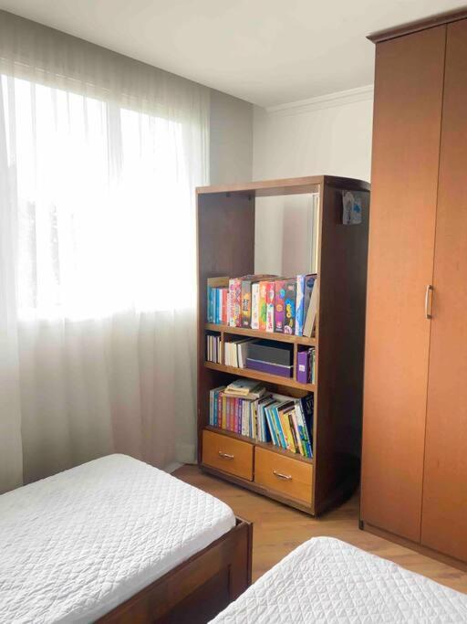 Sobrado Espacoso Em Santa Felicidade Curitiba Ngoại thất bức ảnh