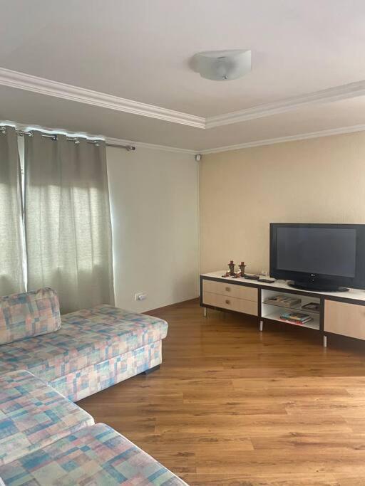 Sobrado Espacoso Em Santa Felicidade Curitiba Ngoại thất bức ảnh