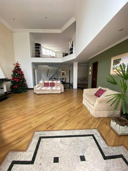 Sobrado Espacoso Em Santa Felicidade Curitiba Ngoại thất bức ảnh