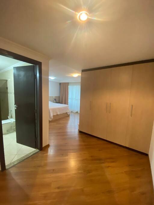 Sobrado Espacoso Em Santa Felicidade Curitiba Ngoại thất bức ảnh